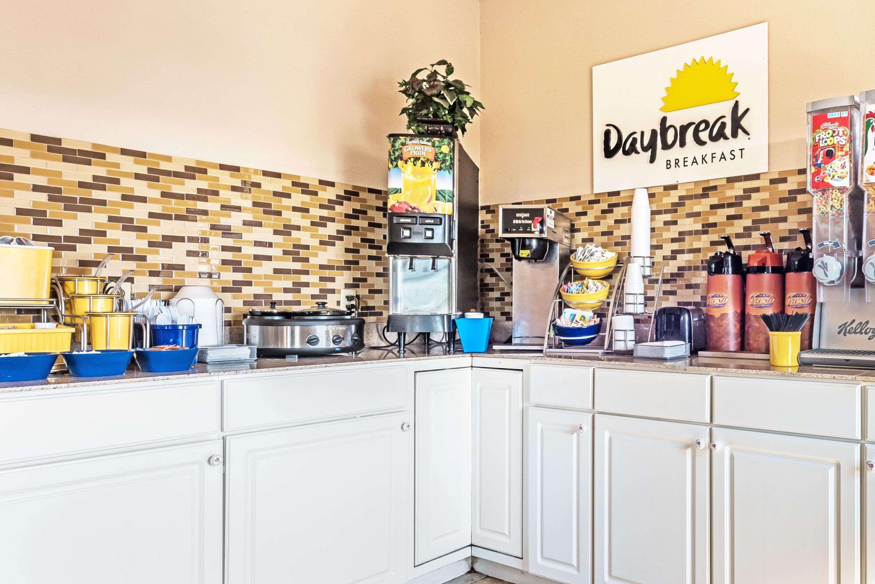 Days By Wyndham Motel 3*