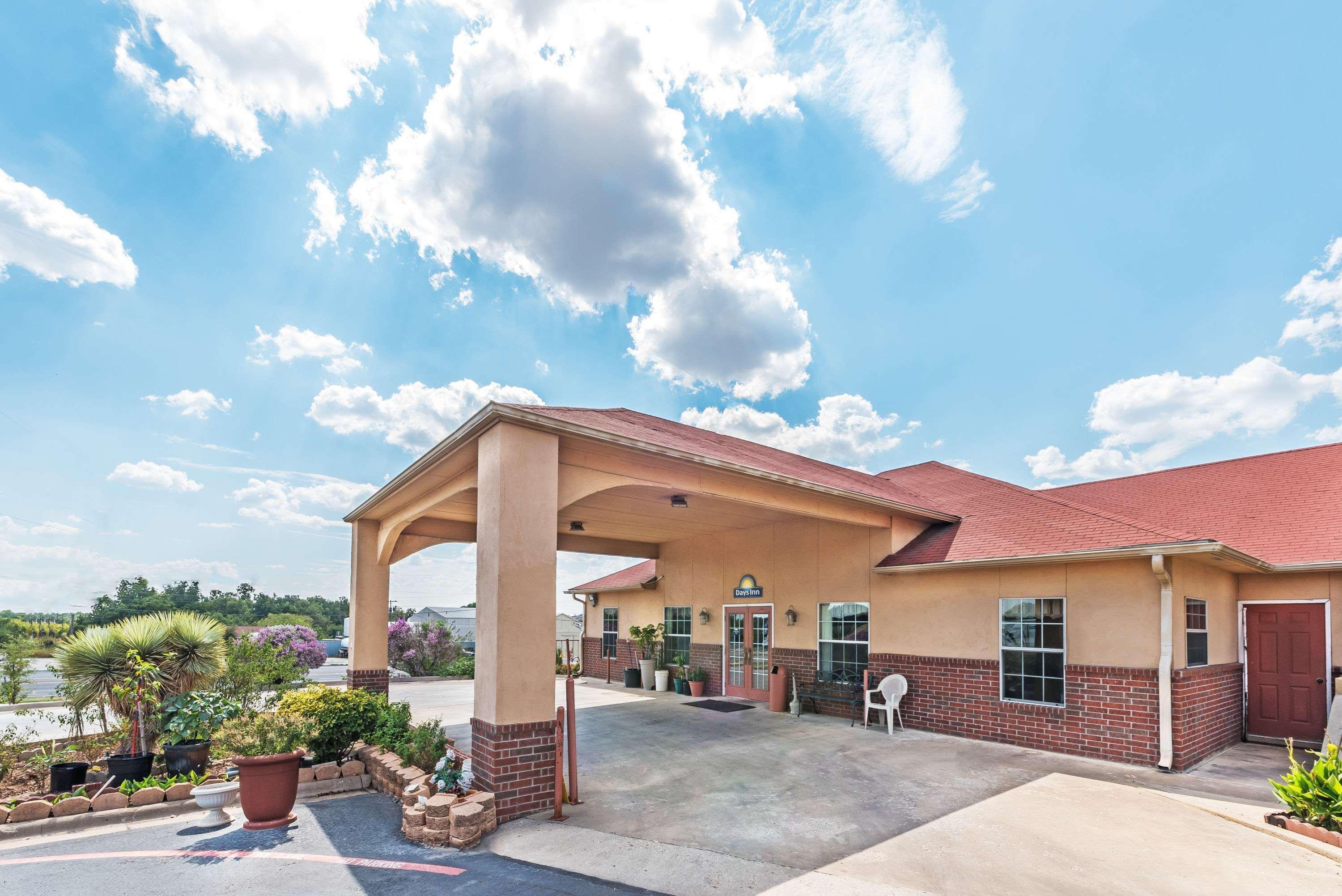 Days By Wyndham Motel Gainesville
