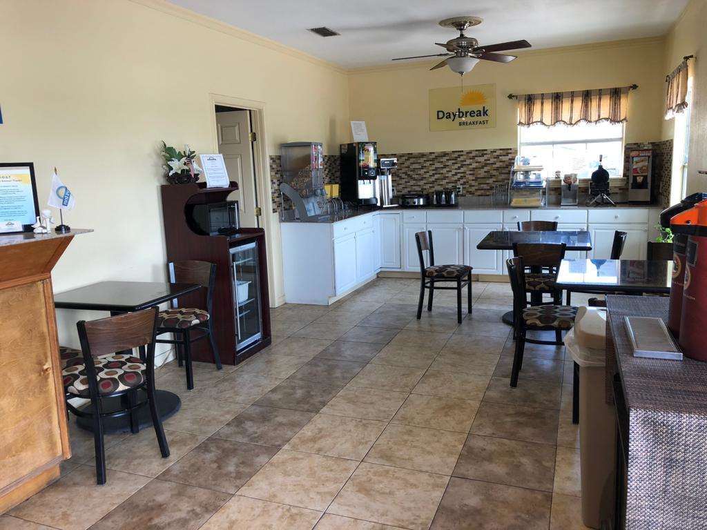 Days By Wyndham Gainesville